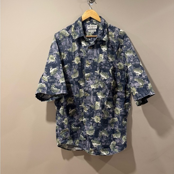 Columbia All Over Print AOP Base Fish Shirt Hawaiian Beach - Picture 1 of 8